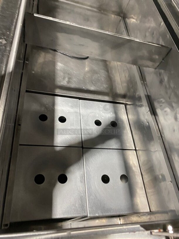 C.Nelson  stainless Steel Commercial Ice-cream Dipping Cabinet! MODEL BD8RIT 115V  - Image 5 of 8
