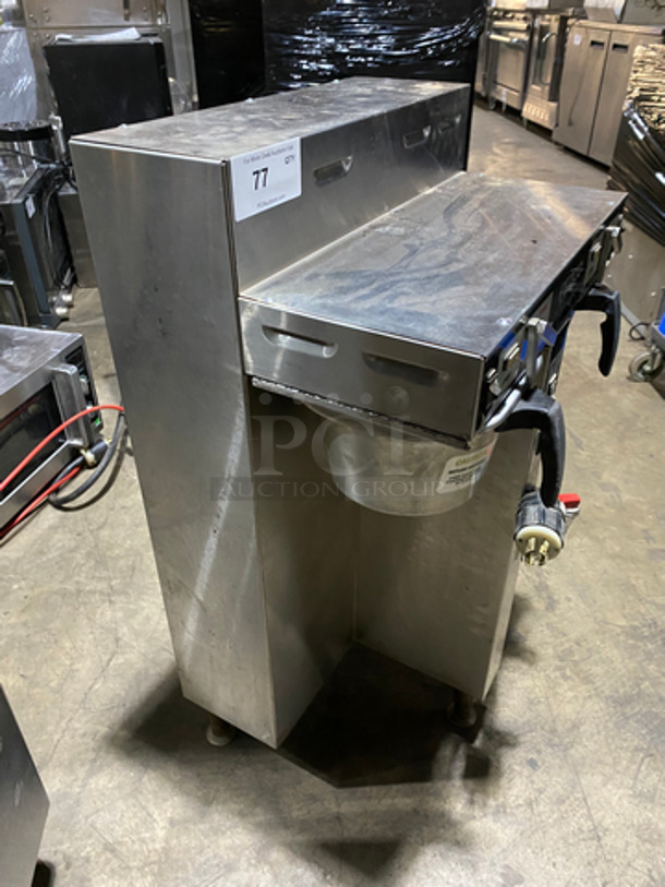 Fetco Commercial Countertop Dual Side Coffee Brewer Machine! All Stainless Steel! Model: CBS-52H - Image 4 of 9
