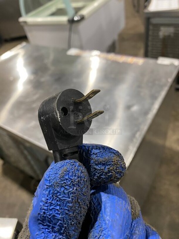 COOL! Delfield Manitowoc Commercial 2 Door Lowboy/Worktop Cooler! All Stainless Steel! Model: UC4048STAR SN: 1305152000153 115V 60HZ 1 Phase - Image 9 of 11