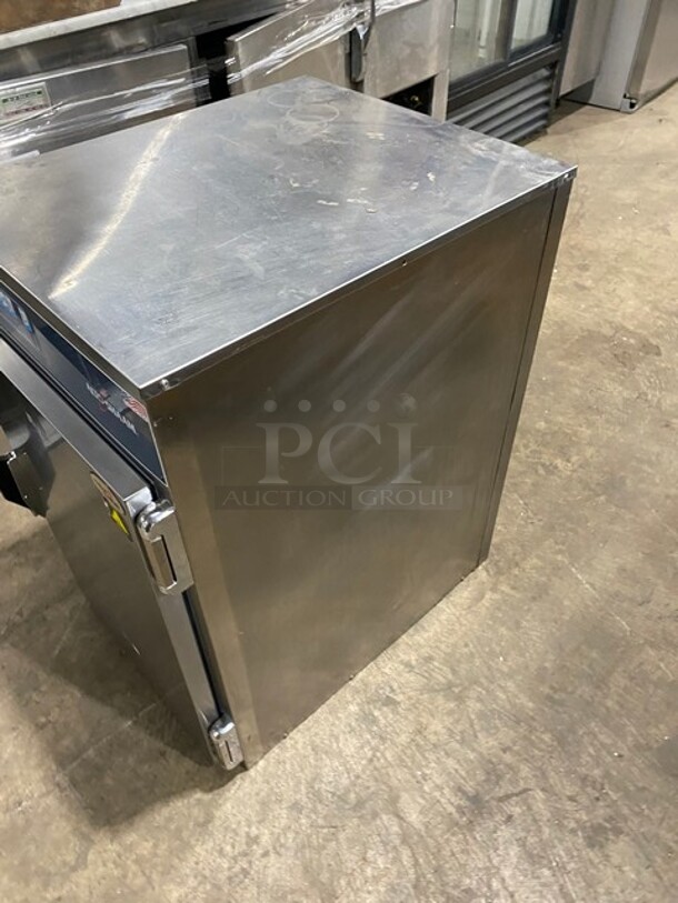 Alto Shaam Commercial Electric Powered Cook N Hold Oven! All Stainless Steel! Model 1000TH/III Serial 2041195000! 208/240V 1Phase! - Image 3 of 8
