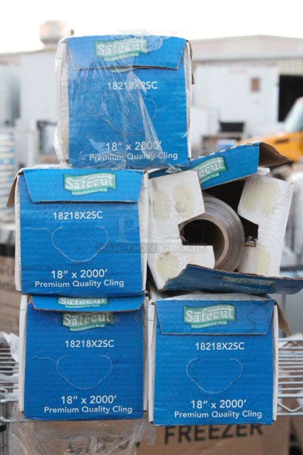 BRAND NEW SCRATCH & DENT! Choice Safecut 18" x 2000' Premium Foodservice Film with Slide Cutter. Packaging is damaged. 5x Your Bid - Image 4 of 4