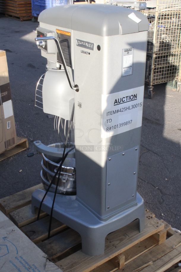 BRAND NEW SCRATCH & DENT! Hobart Legacy+ HL300-1 30 Qt. Planetary Floor Mixer with Guard & Standard Accessories - 200-240V, 3 Phase, 3/4 hp. S/N: 31-1672-011. Arm is on the right side is broken.  - Image 5 of 7