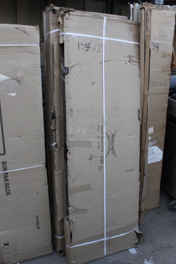 BRAND NEW SCRATCH & DENT! Regency 24" x 72" NSF Black Epoxy Wire Shelf. Box is damaged. 2x Your Bid	 - Image 4 of 4