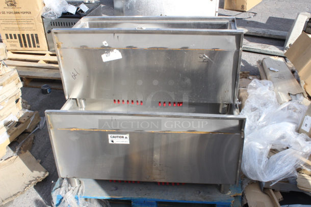 BRAND NEW SCRATCH & DENT! Regency 18" x 36" Underbar Ice Bin with 7 Circuit Post-Mix Cold Plate and Bottle Holders - 79 lb. 3x Your Bid.  - Image 5 of 10