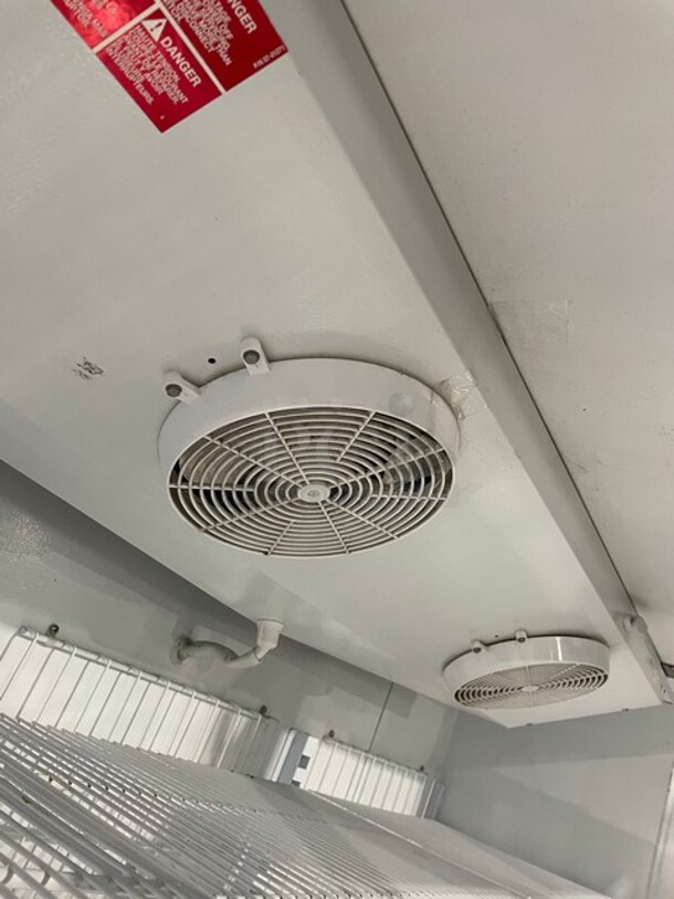 Masterbilt Standex Commercial Triple Glass Reach In Freezer Merchandiser! With Poly Coated Racks! 115/220V 1 Phase! Model: BLG-74-HGP SN: 199124 LEE01! - Image 7 of 9