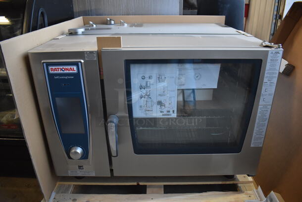 BRAND NEW! 2018 Rational SCC WE 62G Stainless Steel Commercial Natural Gas Powered Combi SelfCookingCenter Convection Oven w/ Metal Oven Racks. Goes GREAT w/ Lot 2! 42x40x31