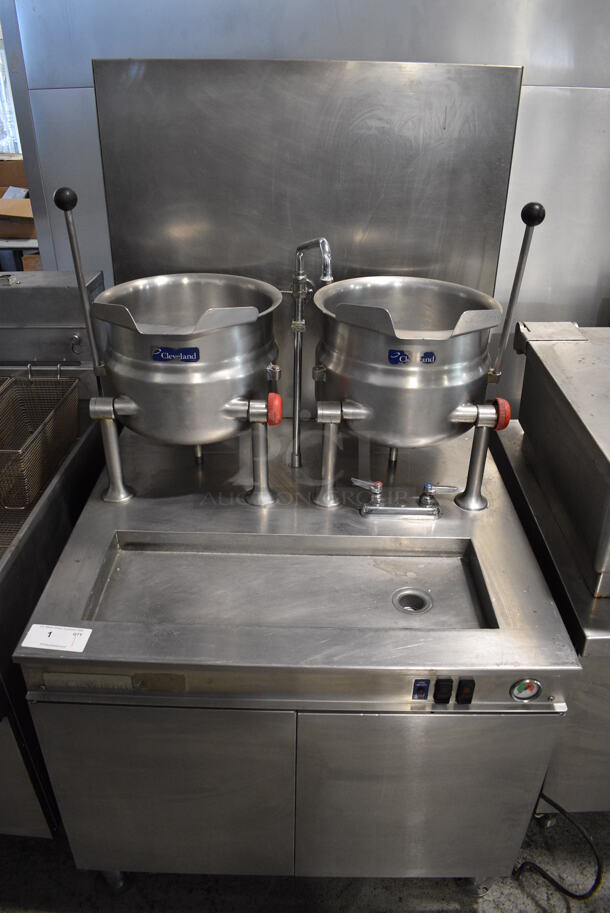 Cleveland 36GMK66200 Stainless Steel Commercial Natural Gas Powered Tilting Kettle Station w/ 2 Cleveland KDT6T 6 Gallon Tilting Skillets. 36x38x64