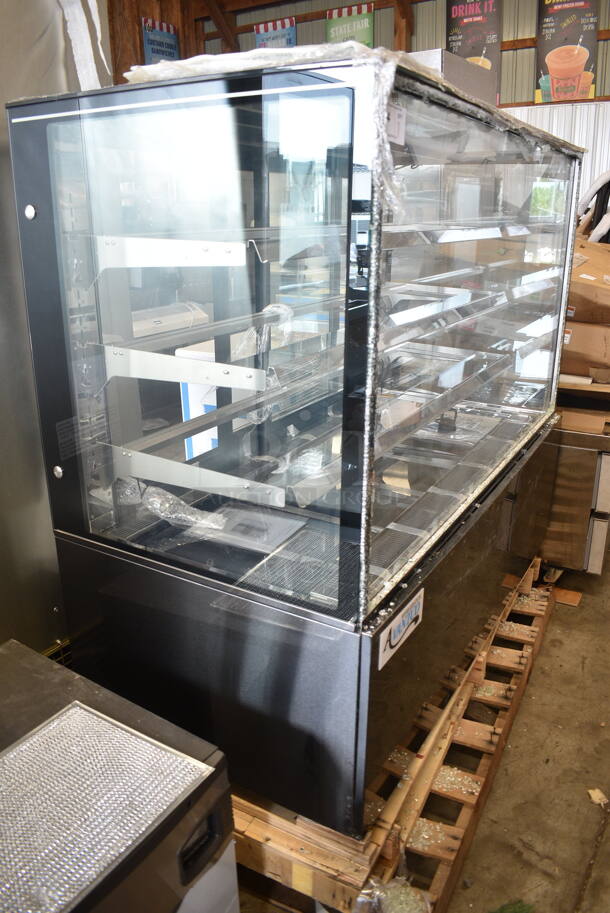 BRAND NEW SCRATCH AND DENT! Avantco 224BC60SB 60" Black Square Refrigerated Bakery Display Case with LED Lighting. See Pictures For Glass Damage. 115 Volts, 1 Phase. Tested and Powers On But Does Not Get Cold  - Image 3 of 10