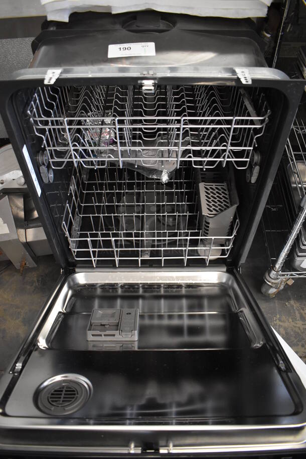 BRAND NEW SCRATCH AND DENT! Whirlpool WDT730PAHW 0 Metal Undercounter Dishwasher. 24x24x35 - Image 7 of 9