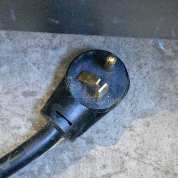 2 LIKE NEW! 2024 Lincoln Impinger 2500000U0001620 Stainless Steel Commercial 2500 Series Countertop Impinger (DCTI) Electric Conveyor Oven with Digital Controls and Extended 50" Belt - 208-240 Volts, 1 Phase. 2 Times Your Bid!  - Image 10 of 12