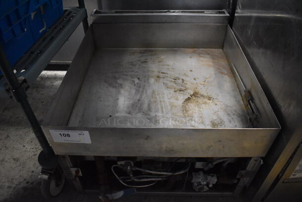 Stainless Steel Commercial Countertop Natural Gas Powered Flat Top Griddle. 24x26x17