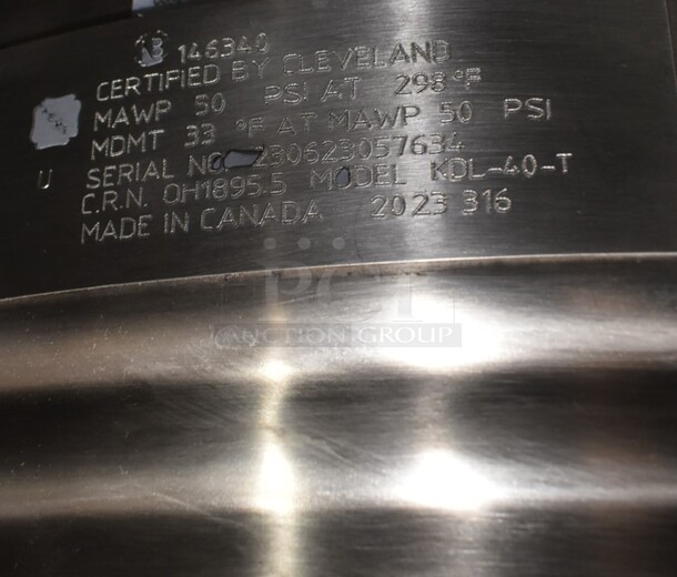 BRAND NEW SCRATCH AND DENT! 2023 Cleveland KDL-40-T Stainless Steel Commercial Floor Style 40 Gallon Steam Kettle Tilting Kettle. Stock Picture Used as Gallery. - Image 5 of 6