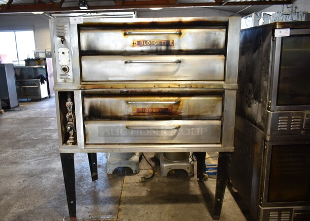 2 Blodgett 707 Stainless Steel Commercial Natural Gas Powered Single Deck Pizza Ovens on Metal Legs. 40,000 BTU. 2 Times Your Bid!