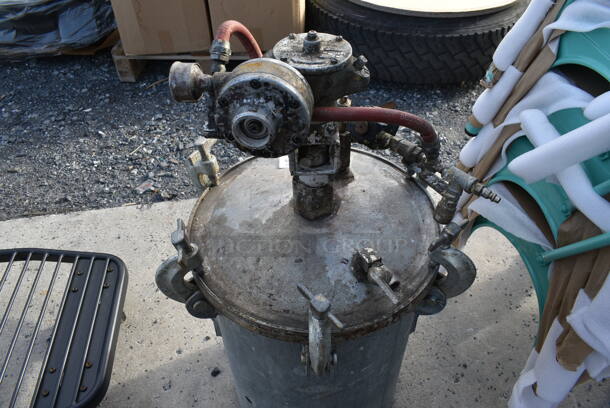 Metal Tank. - Image 3 of 4