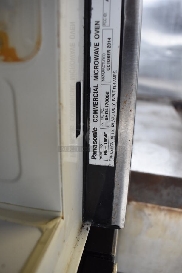 2014 Panasonic NE-1054F T Metal Countertop Microwave Oven. 120 Volts, 1 Phase. 20x13x11 - Image 4 of 6