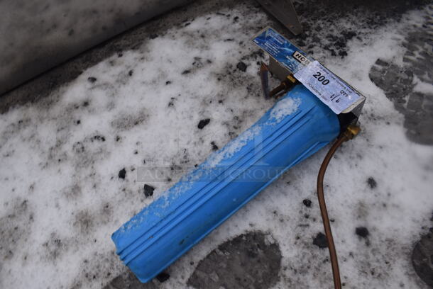 Hobart Water Filter. 9x5x20 - Image 3 of 3