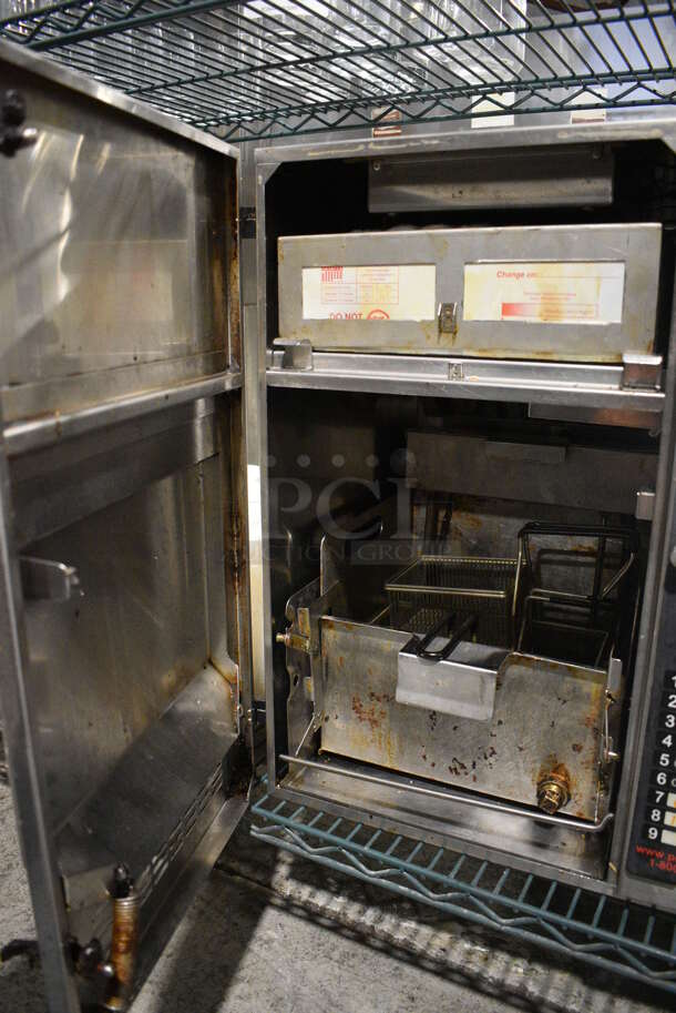 WOW! Perfect Fry Company Model PFC5700 Stainless Steel Commercial Countertop Electric Powered Ventless Fryer. 208-240 Volts, 1 Phase. 17x16x23 - Image 4 of 7