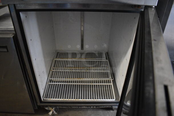True Model TA1F-2HS Stainless Steel Commercial 2 Half Size Door Reach In Freezer on Commercial Casters. 115 Volts, 1 Phase. 29x35x82. Tested and Powers On But Does Not Get Cold - Image 7 of 7