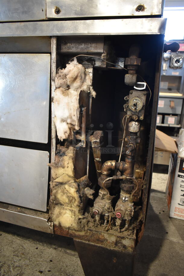 2 Bari Stainless Steel Commercial Gas Powered Single Deck Pizza Oven w/ Cooking Stones. 2 Times Your Bid! - Image 4 of 11