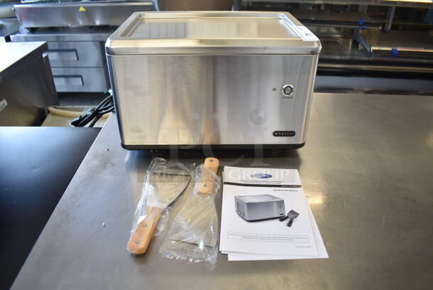 BRAND NEW SCRATCH AND DENT! Whynter ICR-300SS Portable Instant Ice Cream Maker Frozen Pan Roller in Stainless Steel. 115 Volts, 1 Phase. Tested and Working! - Image 2 of 5