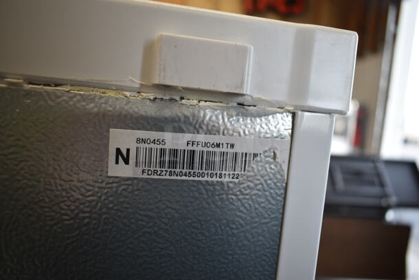 BRAND NEW SCRATCH AND DENT! Frigidaire DD1-210 Metal Single Door Reach In Upright Freezer. 115 Volts, 1 Phase. Tested and Working! - Image 6 of 6