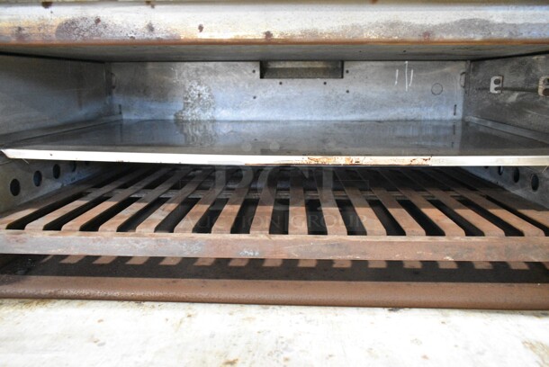 2 Vulcan 7017A1 Metal Commercial Natural Gas Powered Single Deck Pizza Oven. 2 Times Your Bid!  - Image 4 of 10