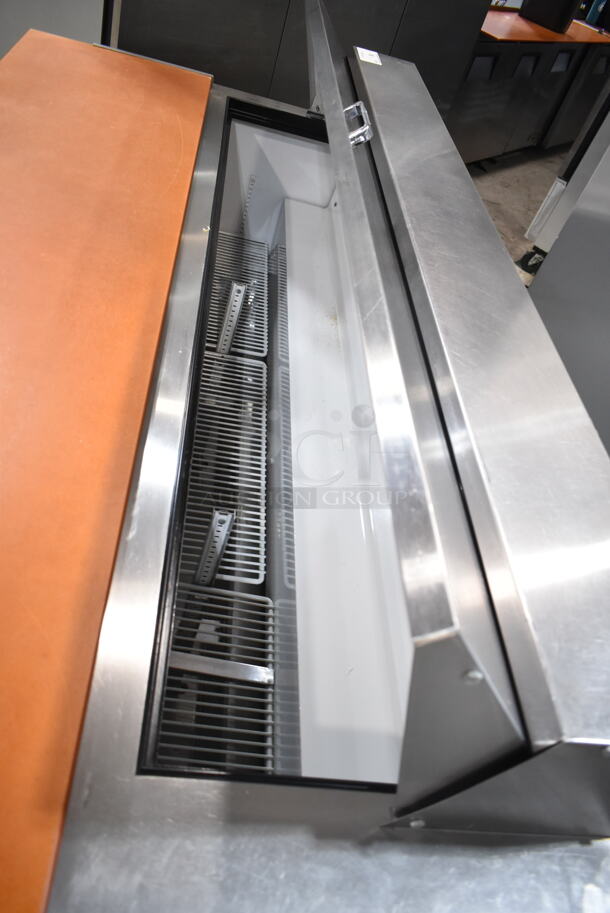 True TSSU-72-18 Stainless Steel Commercial Sandwich Salad Prep Table Bain Marie Mega Top on Commercial Casters. 115 Volts, 1 Phase. Tested and Working! - Image 3 of 8