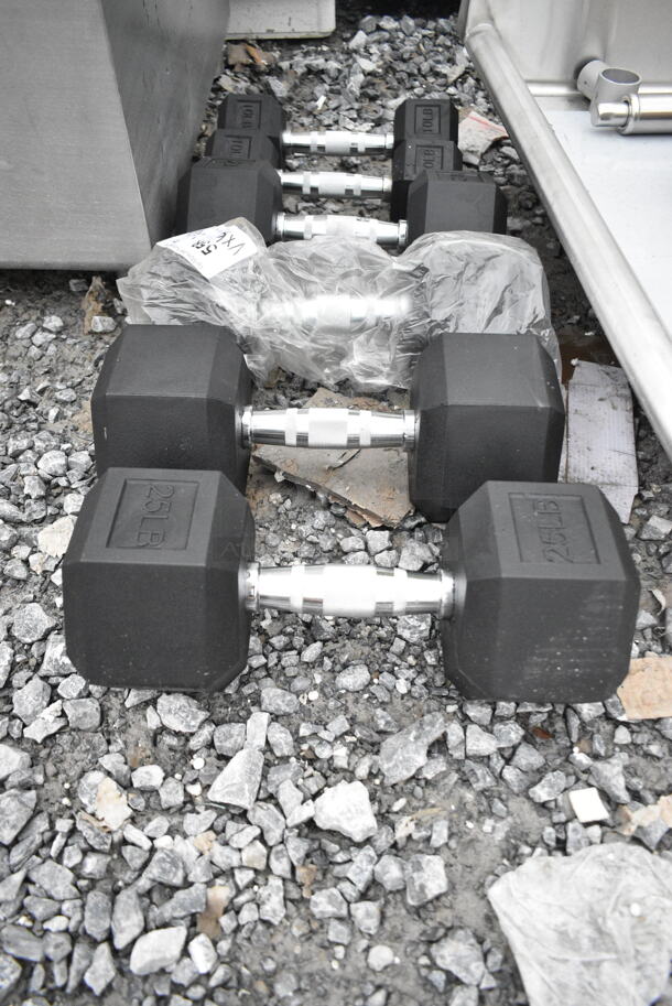 6 BRAND NEW SCRATCH AND DENT!  Hex Dumbbells; 2 10 Pound, 2 20 Pound, 2 25 Pound. 6 Times Your Bid!   - Image 4 of 7
