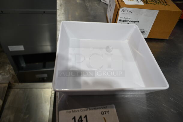 4 BRAND NEW SCRATCH AND DENT! Items Including 600BDTR Regency Spray Assembly for Select Regency Beer Drip Trays, American Metalcraft MELSQ8 Endurance 36 oz. Square Shallow Melamine Serving Bowl, 9651191 Vitamix 1191 2-Piece Lid for Vitamix 64 oz. Standard Blender Containers, 176FROTHP50 Choice 50 oz. Polished Stainless Steel Frothing Pitcher. 4 Times Your Bid!  - Image 3 of 8