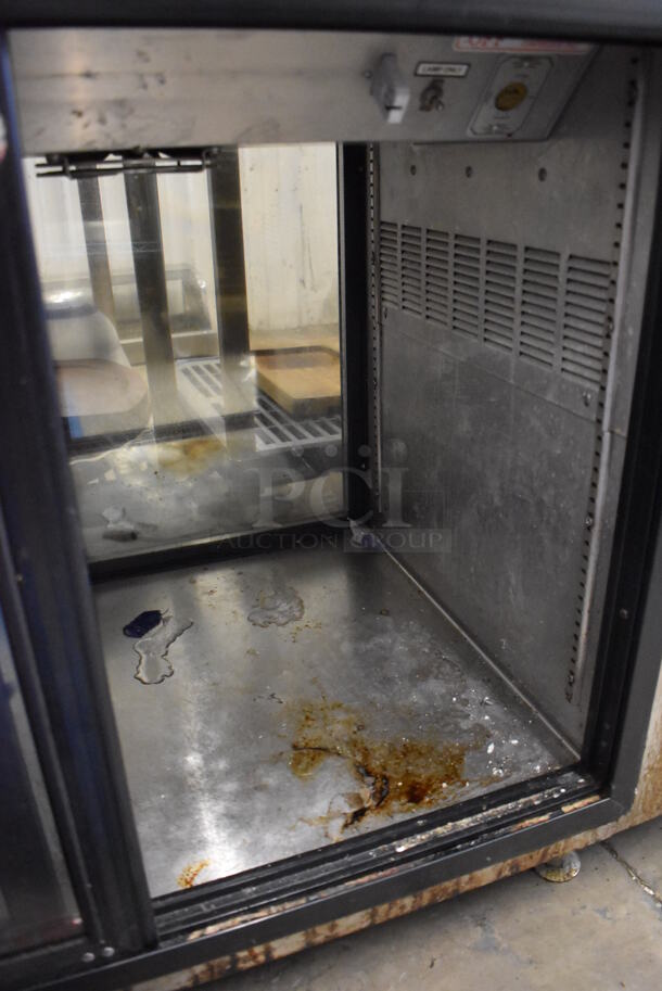 Silver King SKDC48 Stainless Steel Commercial 2 Door Cooler Merchandiser. 115 Volts, 1 Phase. 48x23x30. Tested and Working! - Image 7 of 7