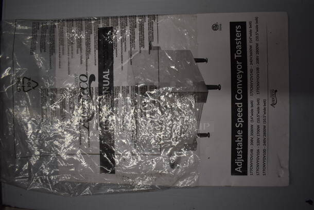 BRAND NEW! Avantco 177CNVYOV10A Stainless Steel Commercial Countertop Conveyor Oven with 10 1/2" Belt. 120 Volts, 1 Phase. Tested and Working! - Image 8 of 10
