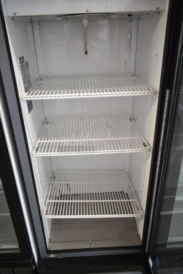 2019 True GDM-12-HC Metal Commercial Single Door Reach In Cooler Merchandiser w/ Poly Coated Racks. 115 Volts, 1 Phase. Tested and Working! - Image 3 of 4