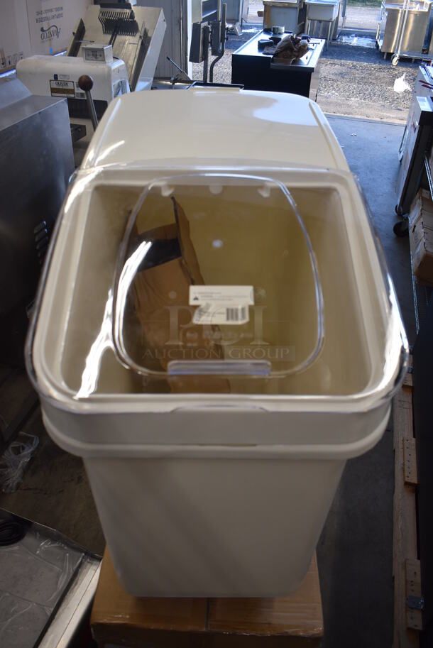 BRAND NEW IN BOX! Winco White Poly Ingredient Bin on Commercial Casters. 15.5x29.5x28 - Image 5 of 12