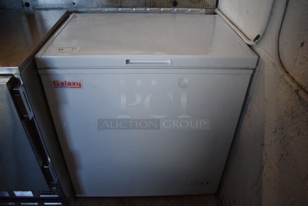Galaxy 177CF5 Metal Chest Freezer on Casters. 115 Volts, 1 Phase. 30x22x33. Tested and Powers On But Does Not Get Cold - Image 1 of 5