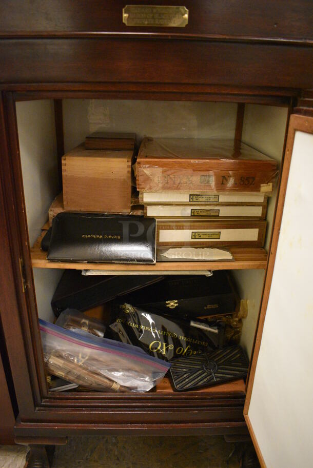 CUSTOM MADE! Wooden Single Door Cigar Humidor w/ Contents. - Image 6 of 9
