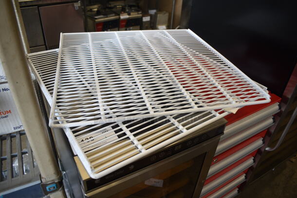 BRAND NEW SCRATCH AND DENT! Lot of 2 Avantco 178SHELFGDC Coated Wire Shelf - 24 1/4" x 23 1/4" - Image 2 of 3