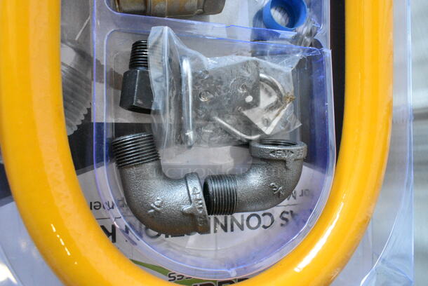BRAND NEW SCRATCH AND DENT! Regency 600GKM3448 48" Mobile Gas Connector Hose Kit with 2 Elbows, Full Port Valve, Restraining Device, and Quick Disconnect - 3/4" - Image 5 of 5