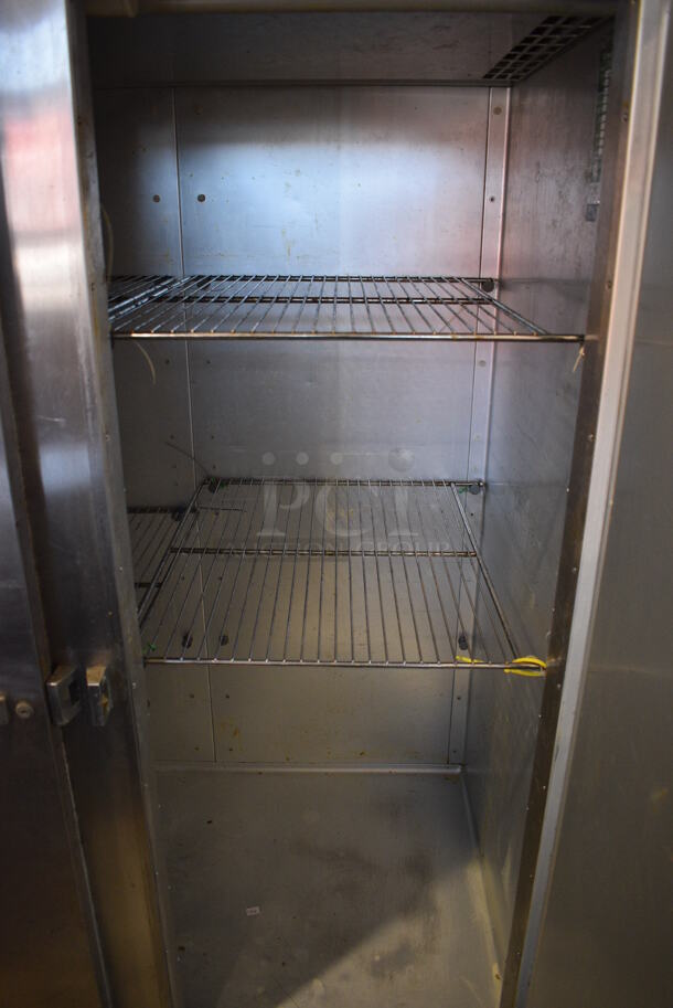 Traulsen Model G20010A Stainless Steel Commercial 2 Door Reach In Cooler w/ Metal Racks. 115 Volts, 1 Phase. 52.5x36x83. Tested and Working! - Image 3 of 5