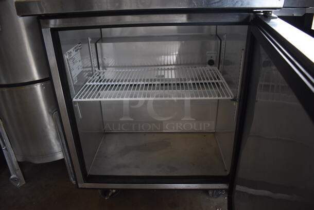 2015 True TSSU-27-08 Stainless Steel Commercial Prep Table w/ Sneeze Guard and Drop In Bins on Commercial Casters. 115 Volts, 1 Phase. 27.5x30x54.5. Tested and Working! - Image 5 of 6