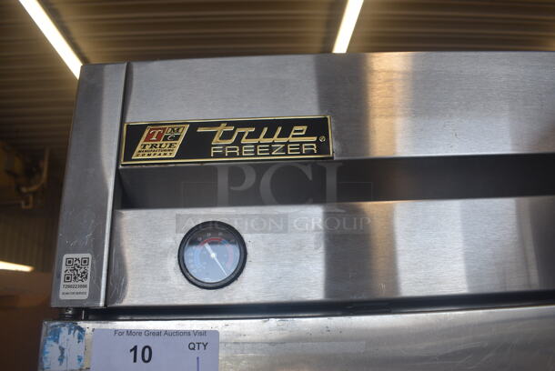 2013 True T-23F 1 Door Stainless Steel Reach in Freezer w/ Poly Coated Racks on Commercial Casters. 115 Volt, 1 Phase. Tested and Working! - Image 2 of 7