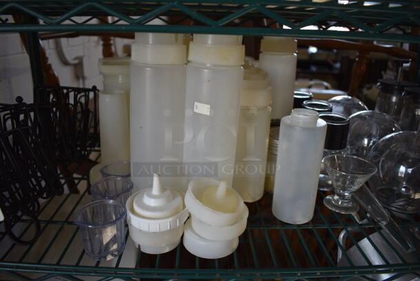 ALL ONE MONEY! Tier Lot of Various Items Including Condiment Bottles and French Presses - Image 4 of 5
