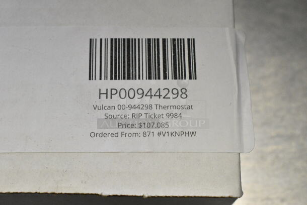 3 BRAND NEW SCRATCH AND DENT! Items Including HPM234429 Moffat M234429 Transformer, HP0094452400 Vulcan 00-944524-00001 Thermostat 550D 120V S/S, HP00944298 Vulcan 00-944298 Thermostat. 3 Times Your Bid!  - Image 9 of 10