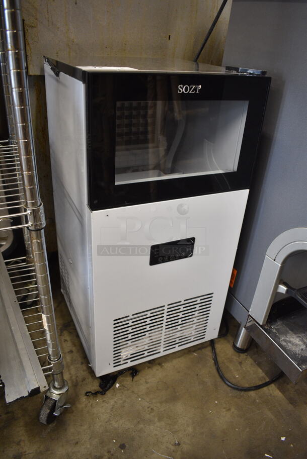 Sozt SDZ-45 Stainless Steel Commercial Undercounter Self Contained Ice Machine. 120 Volts, 1 Phase.  - Image 2 of 6