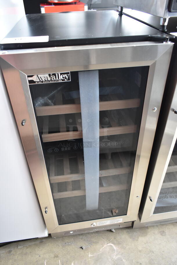 BRAND NEW SCRATCH AND DENT! AvaValley 342WRC32DZ Stainless Steel Dual Temperature Full Glass Door Commercial Wine Cooler Merchandiser. 115 Volts, 1 Phase. Tested and Working! - Image 2 of 6