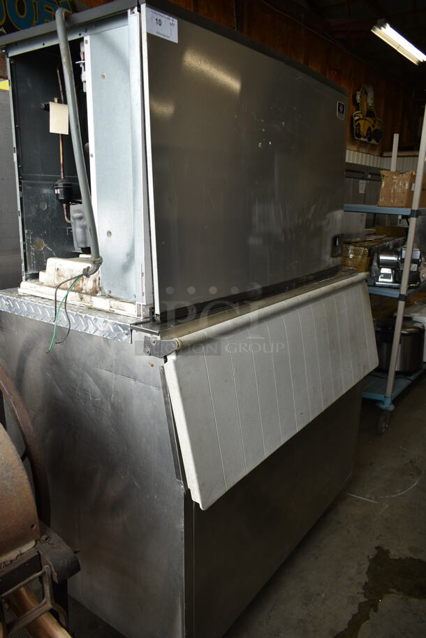 2014 Manitowoc IY1894N-261 Stainless Steel Commercial Ice Head on Commercial Ice Bin. 208-230 Volts, 1 Phase.  - Image 2 of 12
