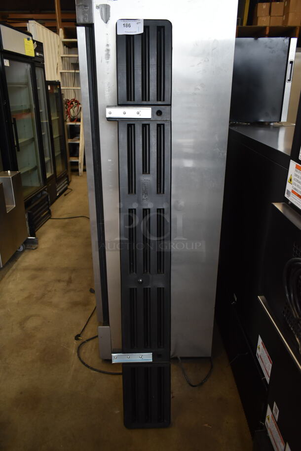 Black Tray Slide. - Image 2 of 6