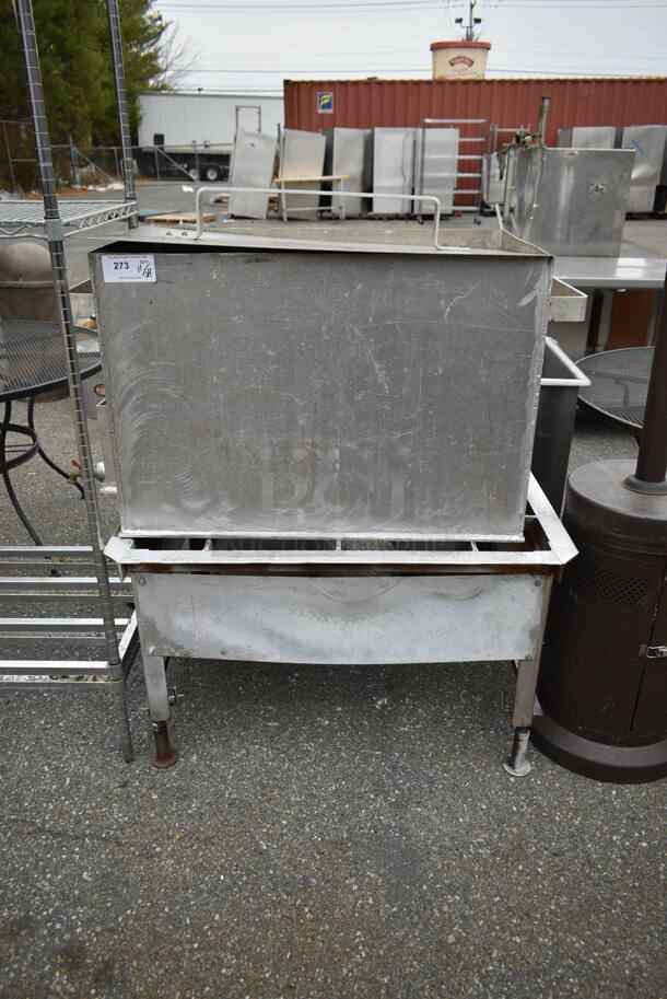 Metal Unit - Image 1 of 4