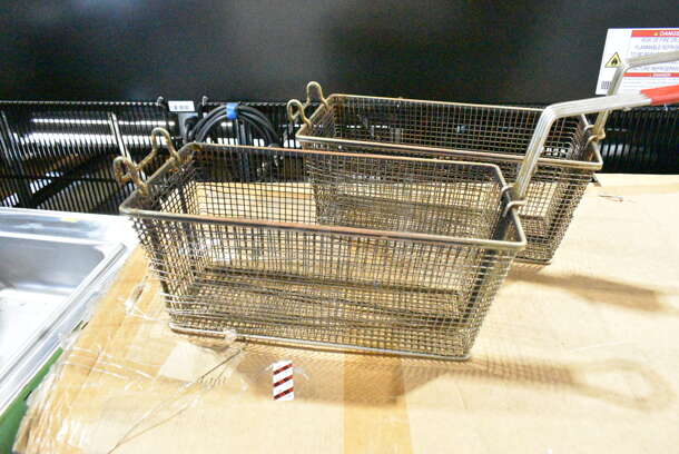 2 Metal Fry Baskets. 2 Times Your Bid!  - Image 2 of 2