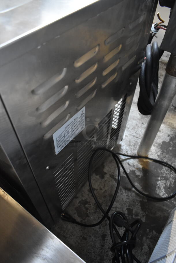 Vevor YKF-116 Stainless Steel Commercial Countertop Air Cooled Single Flavor Batch Freezer. 110 Volts, 1 Phase.  - Image 4 of 5
