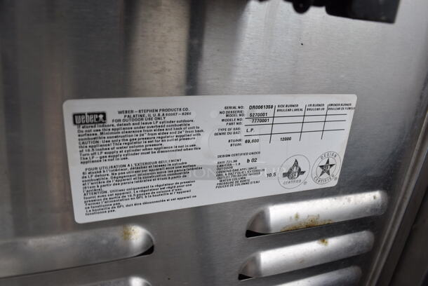 Weber Summit Platinum 5270001 Metal Outdoor Propane Gas Powered Grill w/ Right Side Single Burner Range on Commercial Casters. Comes w/ Cover. 68x26x46 - Image 8 of 8